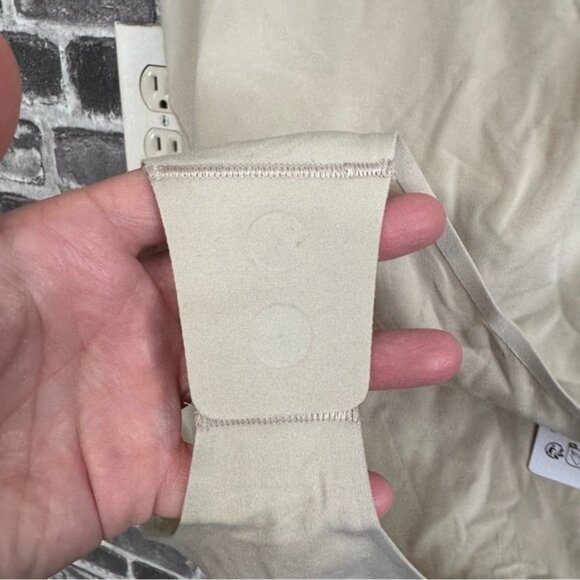 NWT Lululemon wundermost Nulu Square-Neck Sleeveless Bodysuit cream bikini cut - Picture 6 of 12
